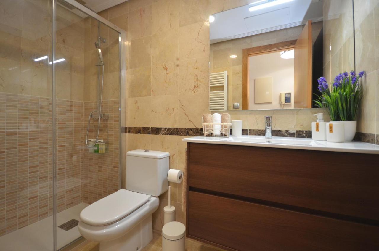 Apartamento Zona Exclusiva Con Garaje Gratis Y Netflix فيجو المظهر الخارجي الصورة